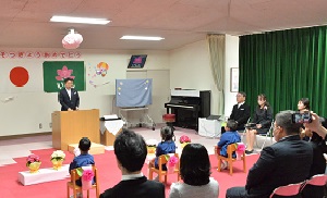 240318維新幼稚園卒業式