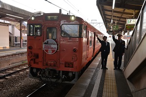 11日 そうじゃ吉備路マラソン号出発式・カウントダウンチュッピーパネル設置式への画像1