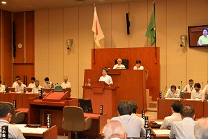 9日　6月定例市議会が開会の画像