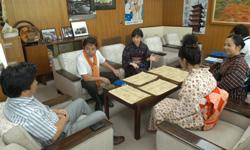 市長にPR