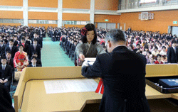 24日　岡山県立大学の卒業生を祝福の画像2