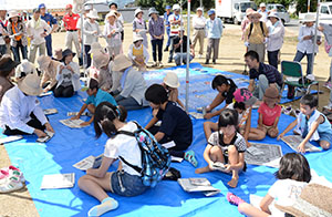 新聞スリッパを作成