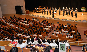 合唱団こぶによるお祝いの歌