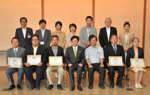 採択団体の皆さんと