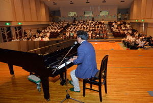 ピアノ披露
