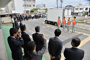 総務部長あいさつ
