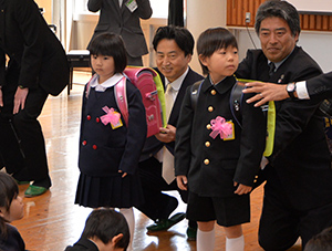 ランドセルカバー取り付け