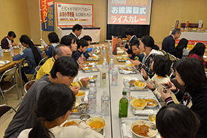 試食会