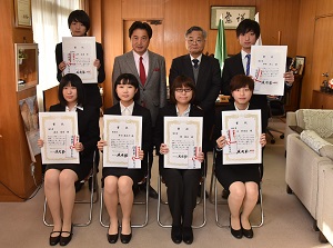 県立大学優提言表彰者