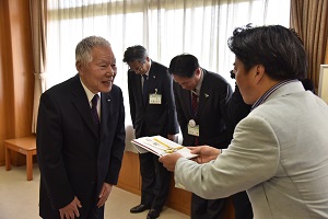 遊技業協同組合からの寄付