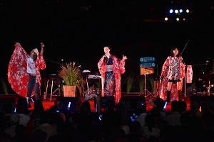 相川七瀬、坂本冬美、中村あゆみ