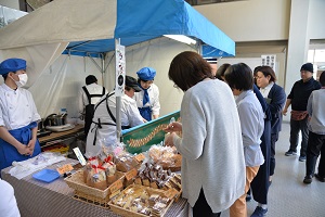 7日　セントラルロビーカフェオープニング行事への画像2