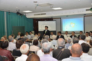 16日　ガラス張り公開市長室を東公民館で開催の画像