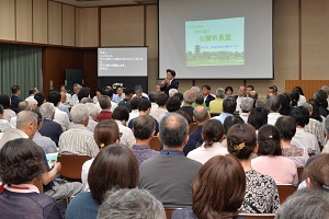 9日　ガラス張り公開市長室を総合福祉センターで開催の画像