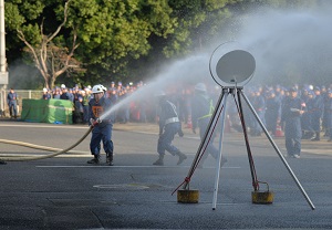 消防団実戦放水訓練大会の画像2