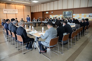 新型コロナウイルス関連肺炎緊急連絡会議